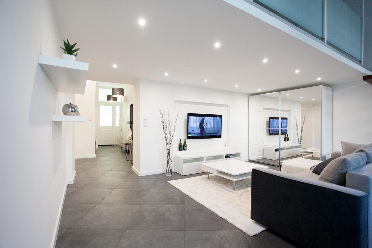 Apartamento Stylish Loft With Balcony